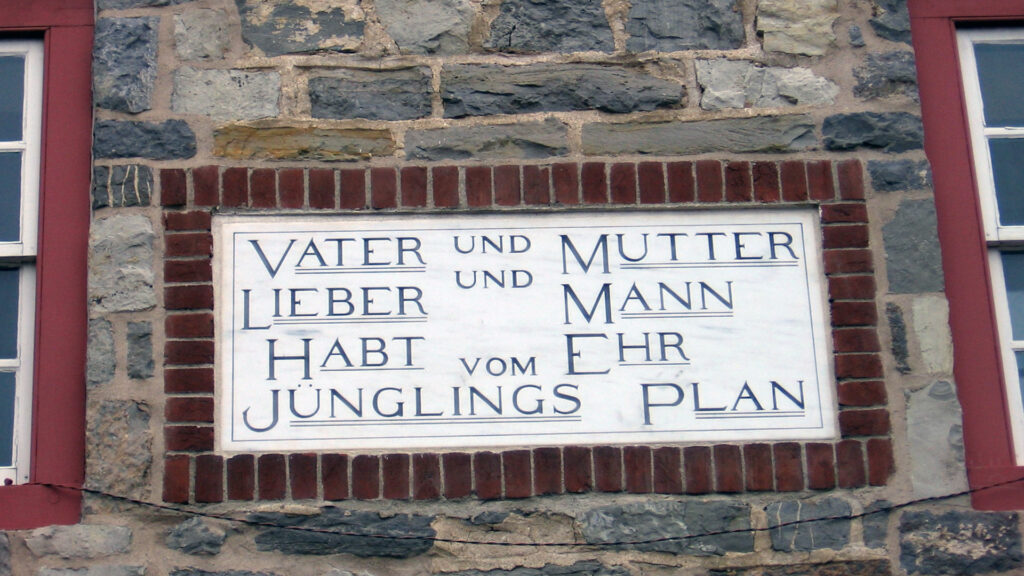 mutter stone sign